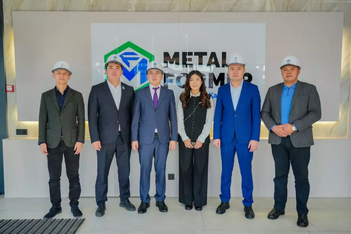 Астанада «Болашақтың жұмысшы кәсіптері» форумы өтті: жастар өндірісті ішінен көрді