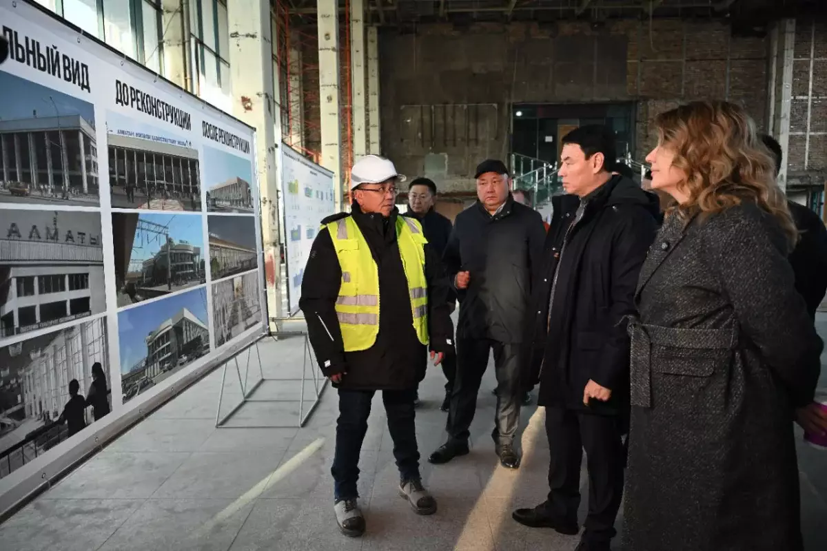 Дархан Сатыбалды «Алматы–1» вокзалының жаңғыртылу барысын тексерді