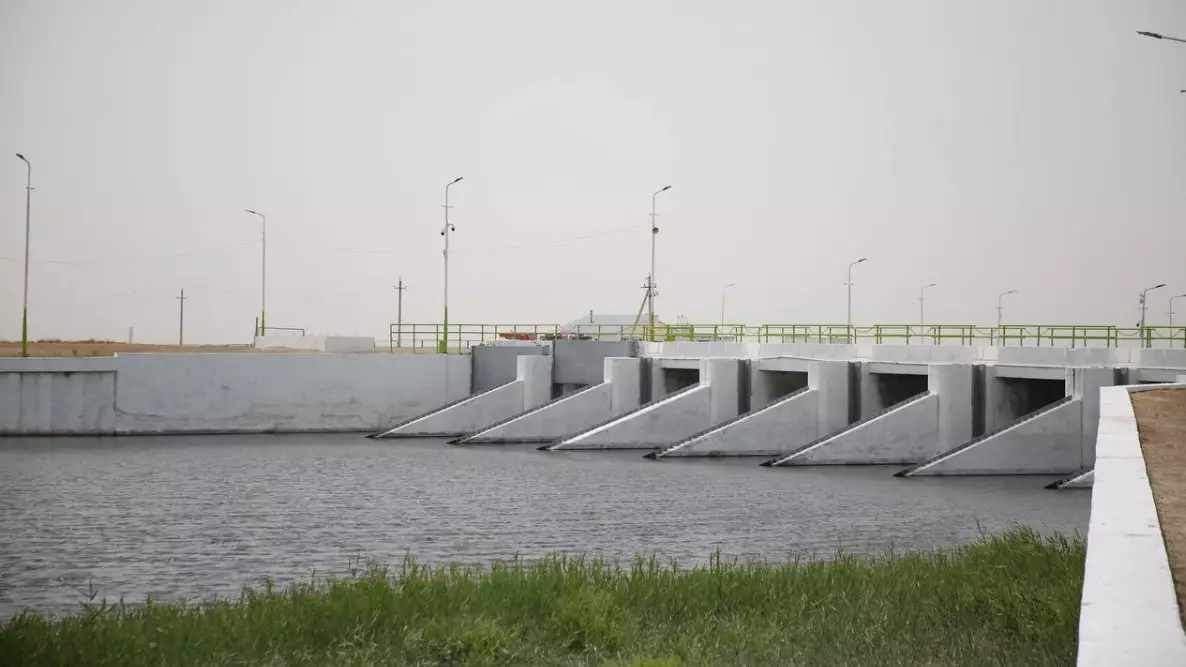 «ҚазСуШар» мекемесіндегі жанжал: Көкарал бөгетін бекіту кезінде 188 млн теңге жымқырылған