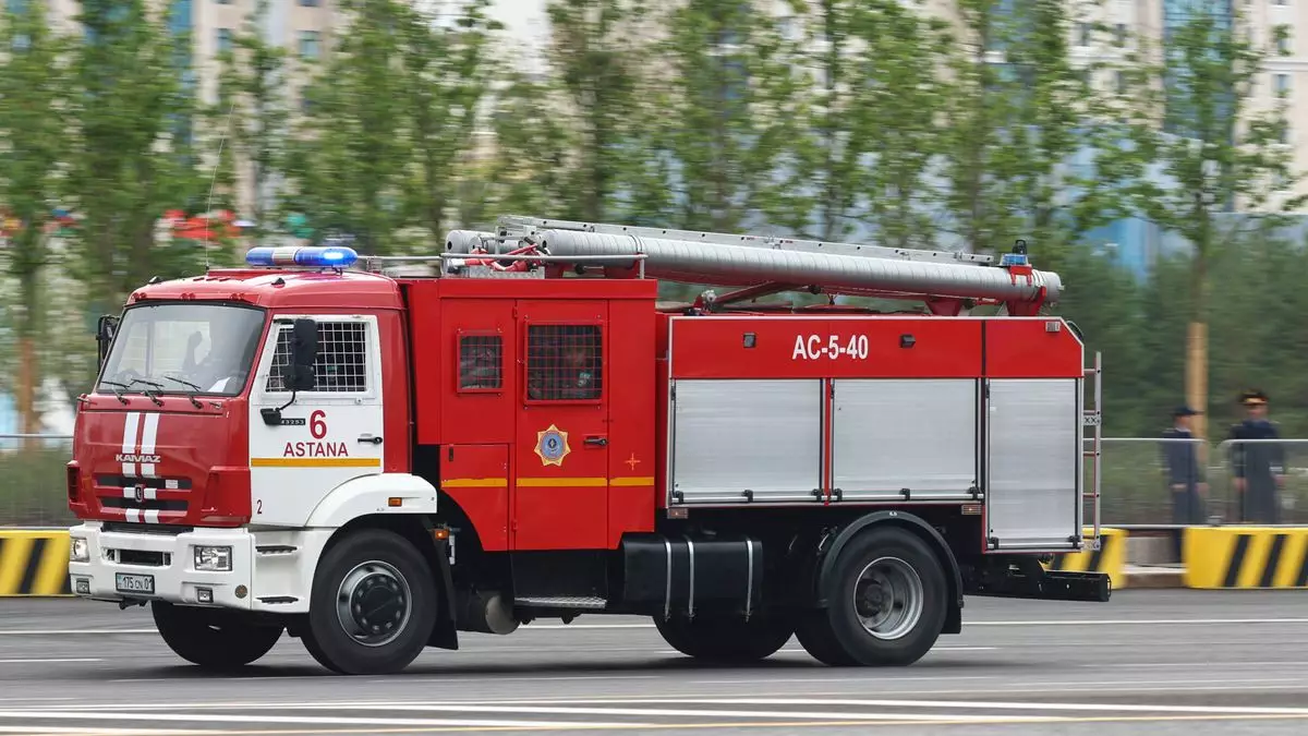 В Казахстане двенадцать человек погибли при пожаре в жилом доме.