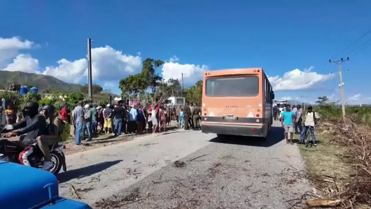 Кубада тұрғындар жарықсыз қалды