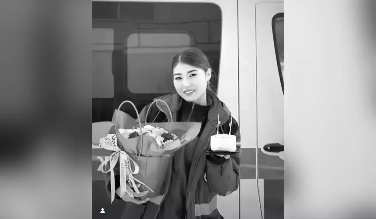 Астанадағы трагедия: Тоқаев көз жұмған фельдшерді «Ерлігі үшін» медалімен марапаттады