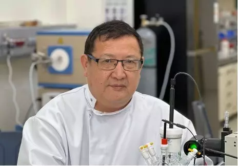 Знакомьтесь с Нурхатом Нурадже, одним из самых впечатляющих ученых Казахстана