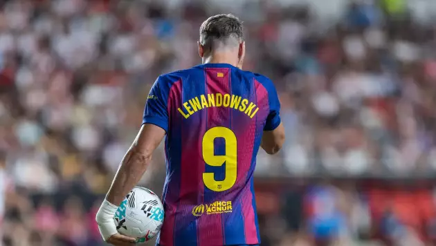 Клуб Модрича  охотится за Левандовски: "Милан" готов забрать легенду "Барсы" в 37 лет