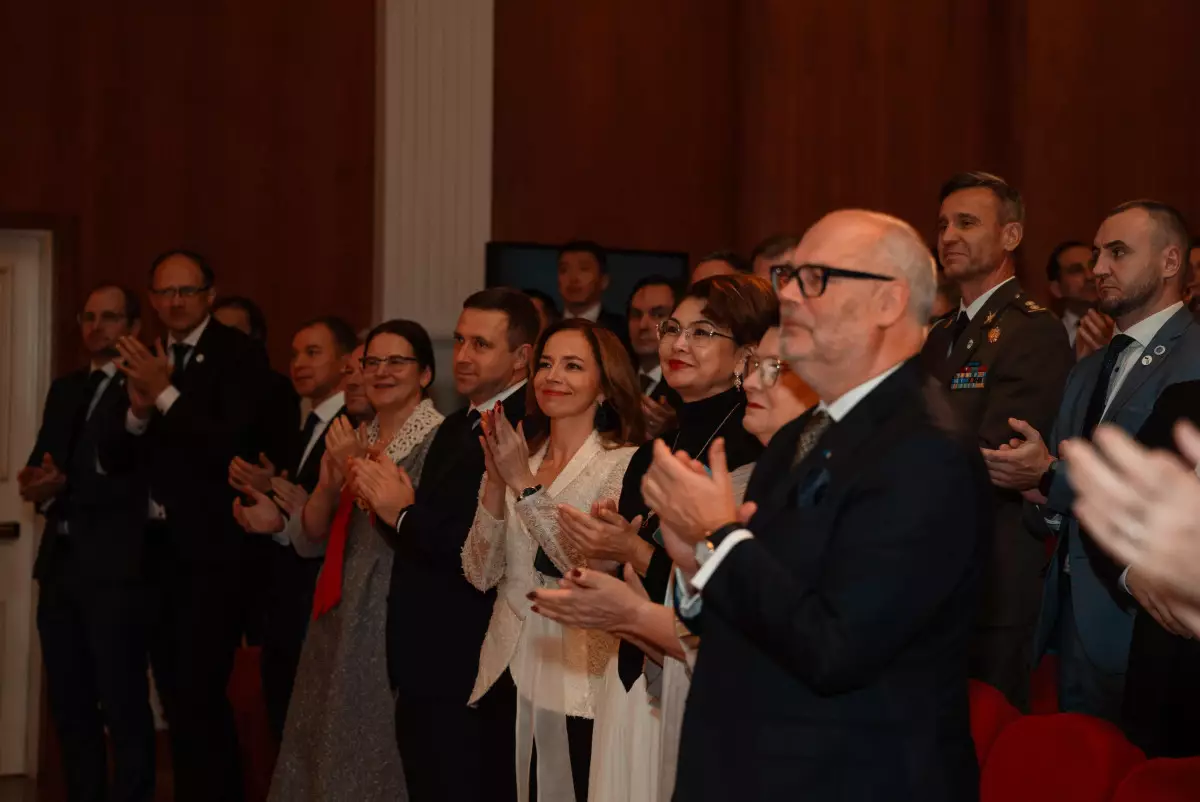 Президент Эстонии от имени всей делегации поблагодарил казахстанских коллег