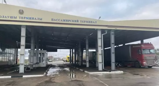 Перевозчики из ЕАЭС смогут доставлять грузы в Казахстан с перецепкой или перегрузкой.