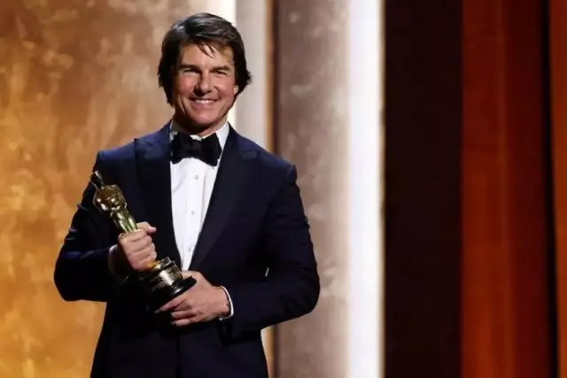 Атақты Том Круз 63 жасында алғаш рет «Оскар» сыйлығын алды