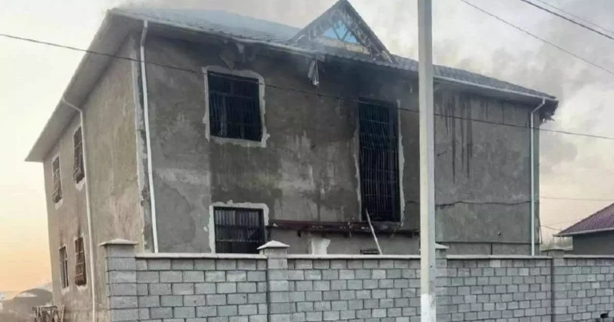  12 адамның өмірін қиған өрттен аман қалған үш адамның бірі есін жиды 