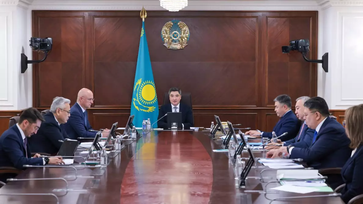 Бектенов бензин мен дизельді қатаң бақылауда ұстауды тапсырды