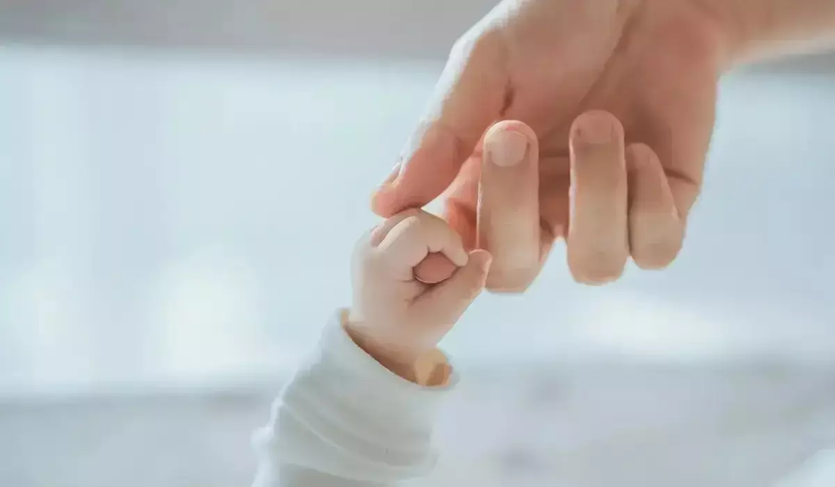 Қазақстанда декретке шыққан әкелердің құқығы қалай шектеліп жүрген – Аймағамбетов мәселені түсіндірді