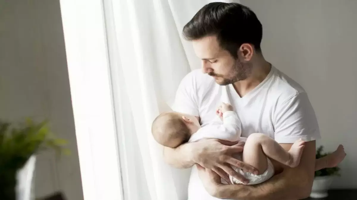 Әкелердің декреттік демалысы: Еңбек өтілі мен зейнетақы қалай есептеледі?