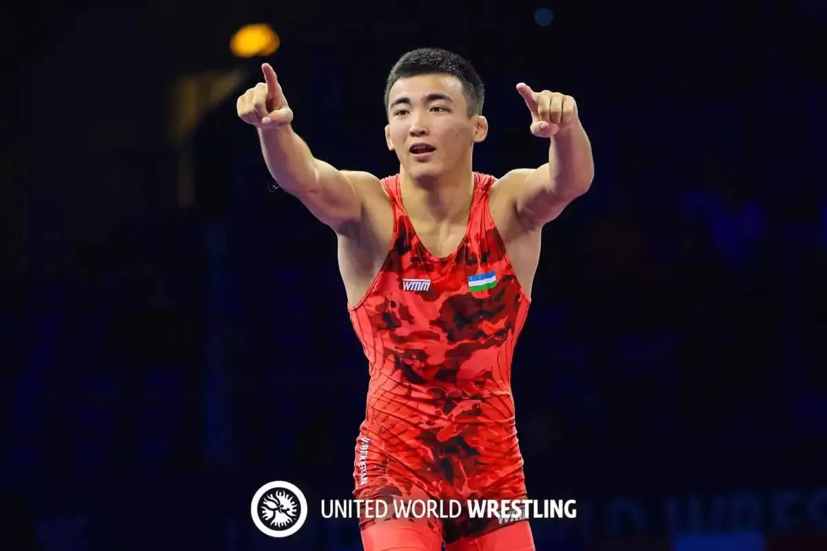 Исламиада-2025: Өзбекстан атынан өнер көрсеткен қазақ балуыны қола жүлдеге ие болды