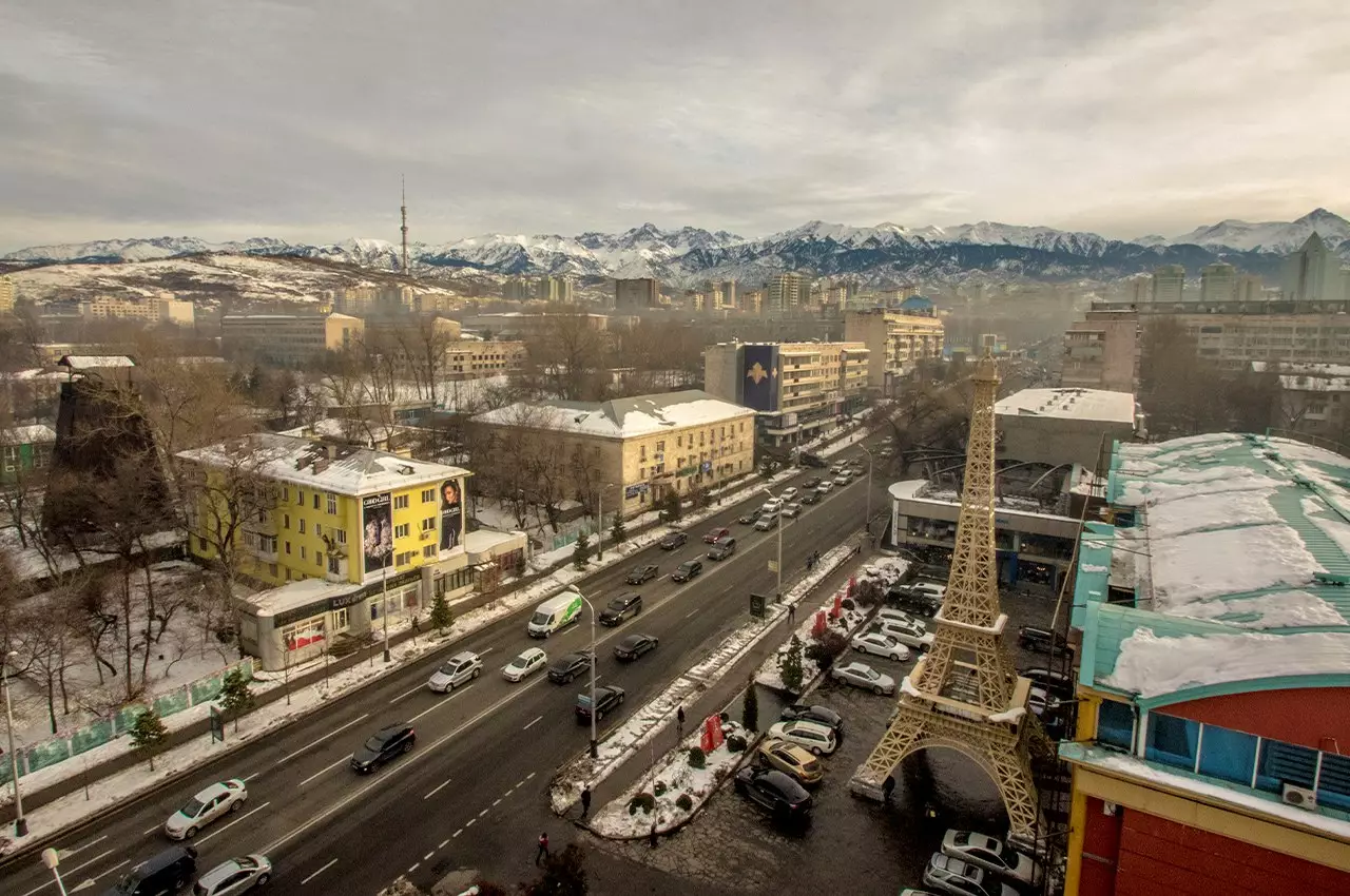 Судья США подтверждает запрет Нью-Йорка на аресты иммигрантов в судебных зданиях.