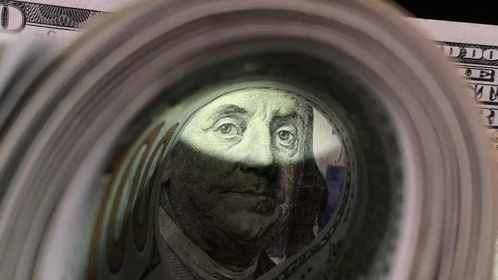 Қазақстанда доллар бағамы әлі де төмендеп жатыр