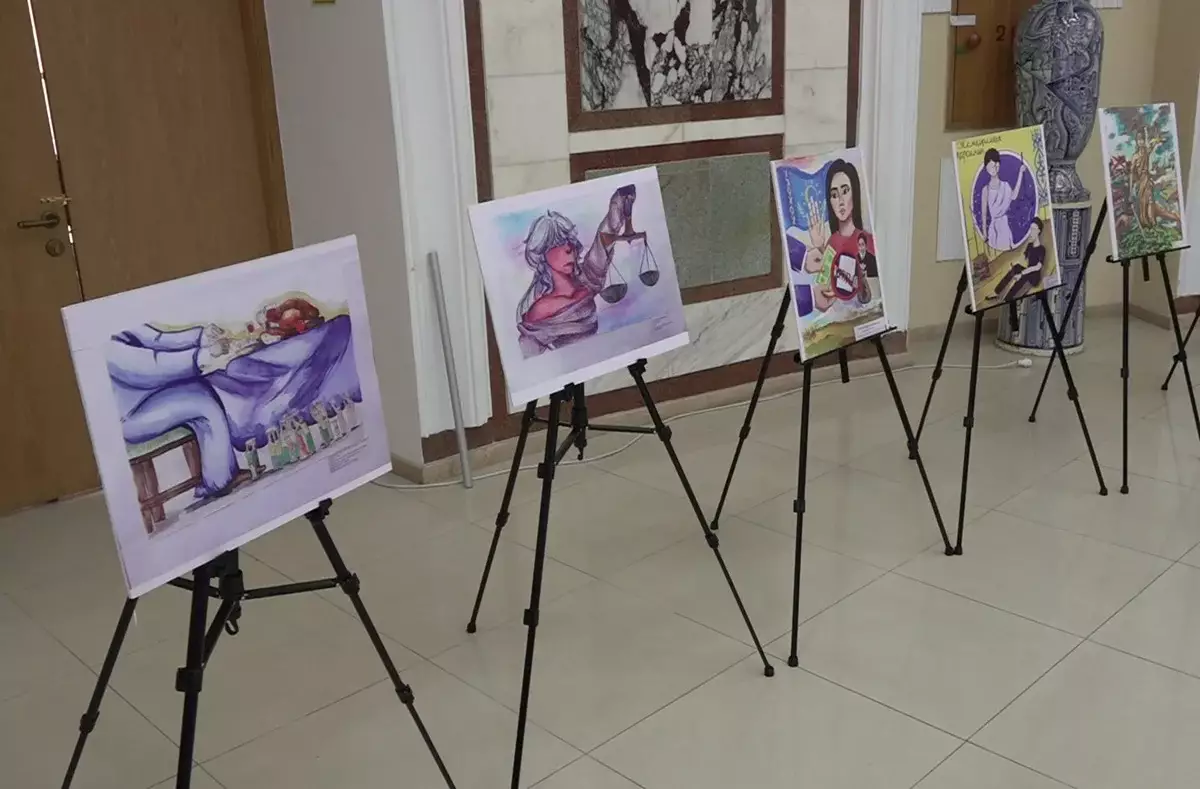 Дети против коррупции: в Алматы юные художники участвовали в необычном конкурсе