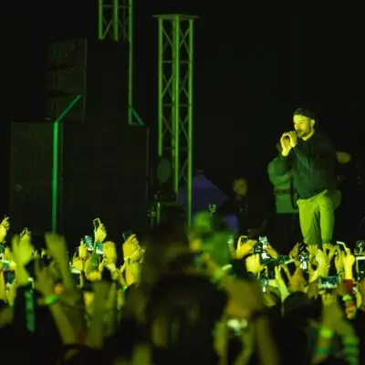 Фанаты Макса Коржа до сих пор не могут вернуть деньги за отменённый концерт в Алматы