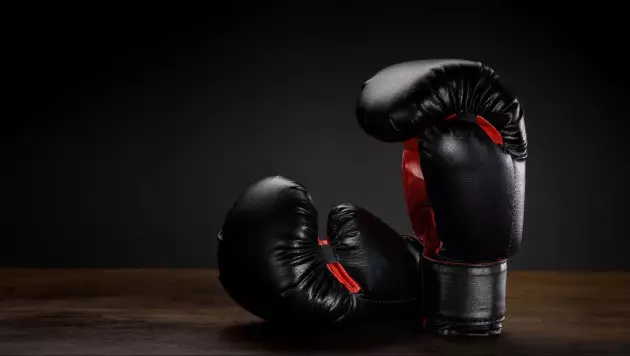 Проф-боксёра из Казахстана лишили финала Кубка мира по боксу