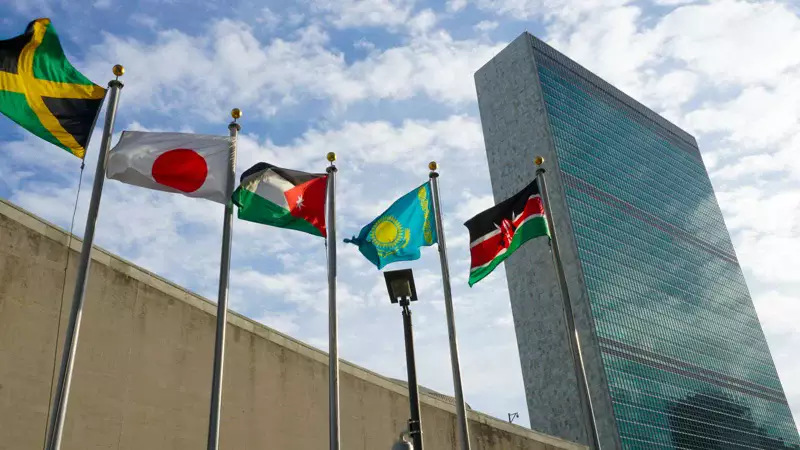 ООН принимает резолюцию Монголии о сельских женщинах.