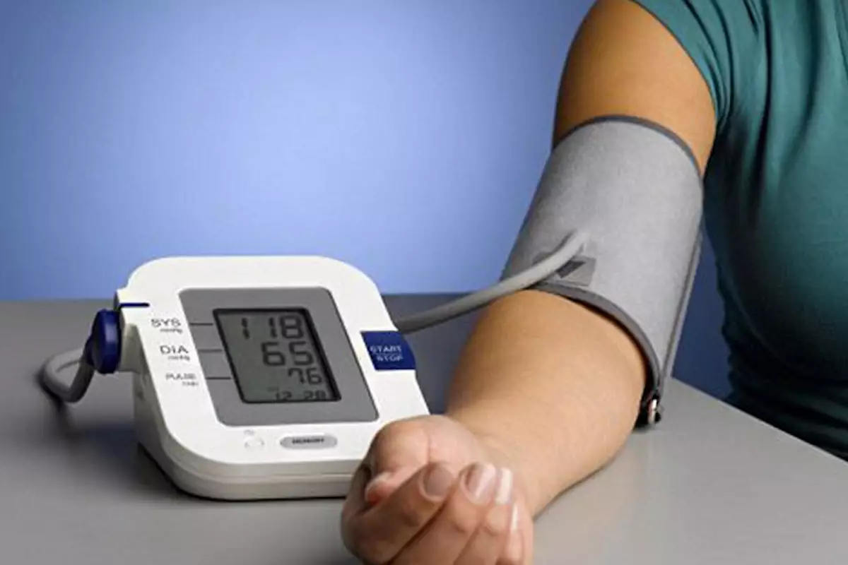 Как снизить давление без лекарств: совет от учёных