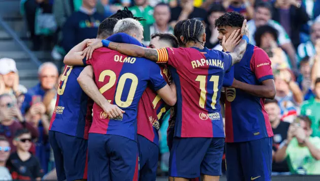 Звезда ПСЖ принял неожиданное решение по трансферу в "Барселону"