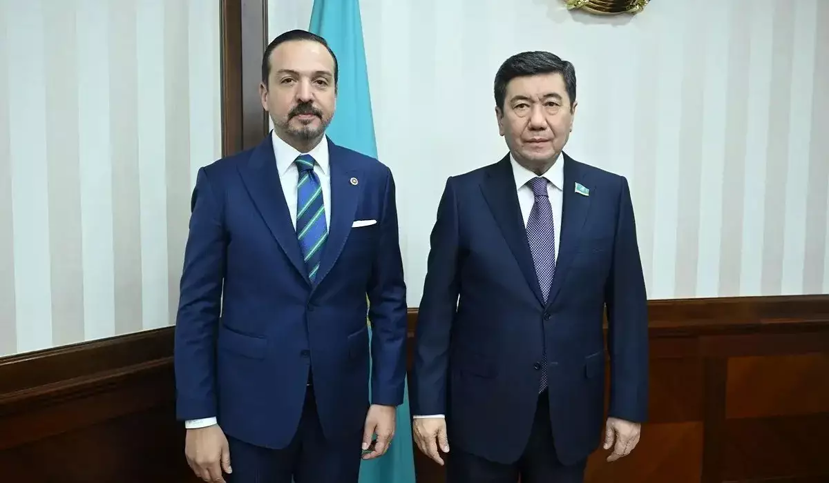 Мәжіліс спикері Түркияның Әділет және даму партиясы төрағасының орынбасарын қабылдады