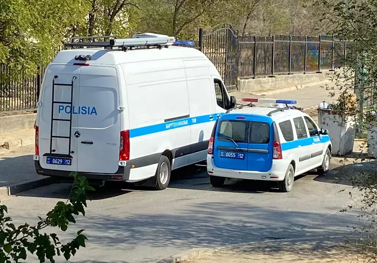 Массовые угрозы в адрес школьников Актау: полиция продолжает поиски «лжетеррориста» - новости на Lada.kz 19.11.2025
