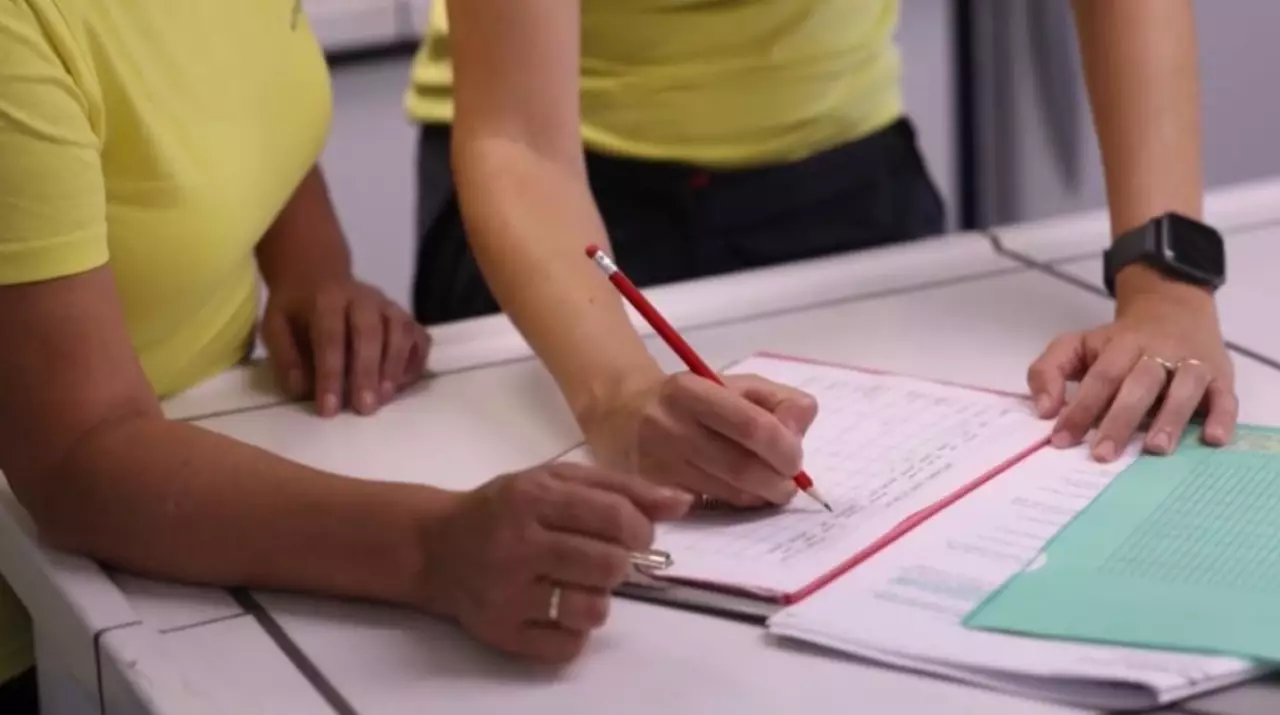 Какие профессии подвержены рискам конкуренции с технологиями