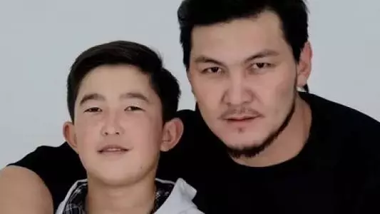 «Ұрысып қалдық»: Жігер Ауыпбаевты тастап кеткен «Қойшы бала» тағы продюсер ауыстырды