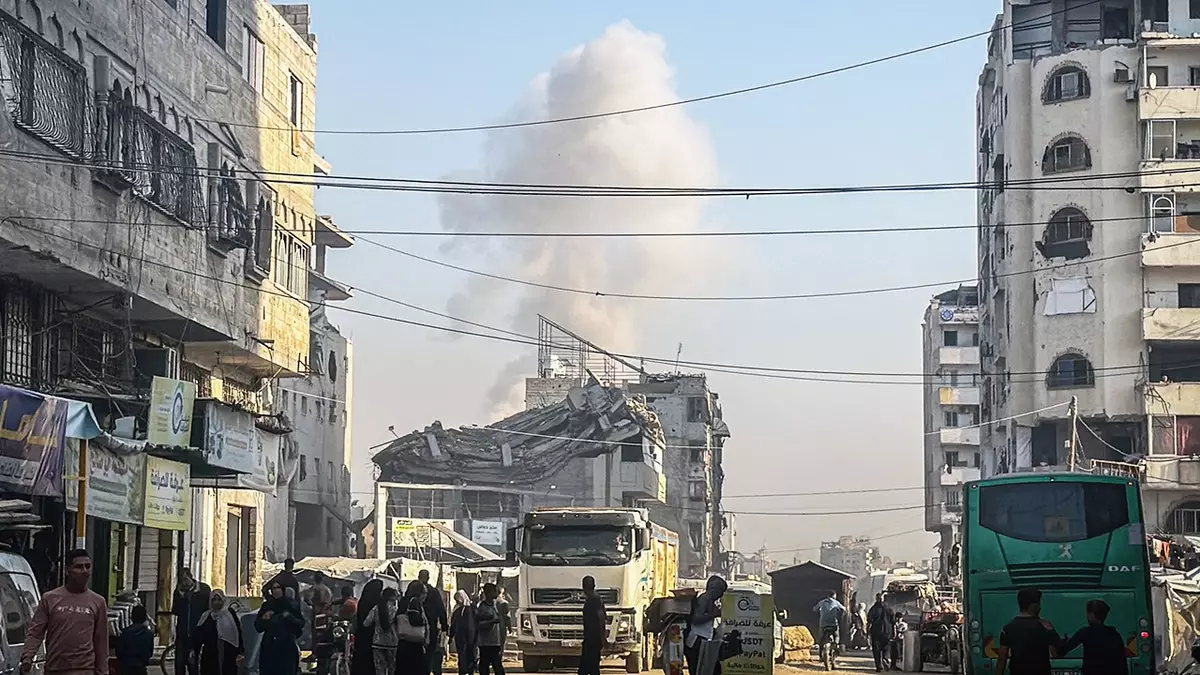 Армия Израиля нанесла удары по целям ХАМАС в секторе Газа после сообщений о нарушении перемирия.