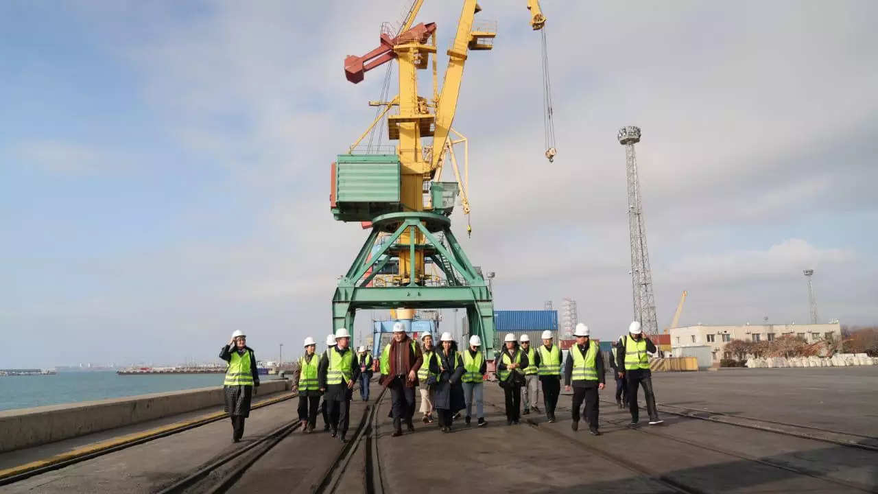 Казахстан раскрыл объемы железнодорожных грузоперевозок по Среднему коридору.