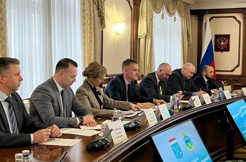 Ленобласть и Казахстан строят атомный мост.