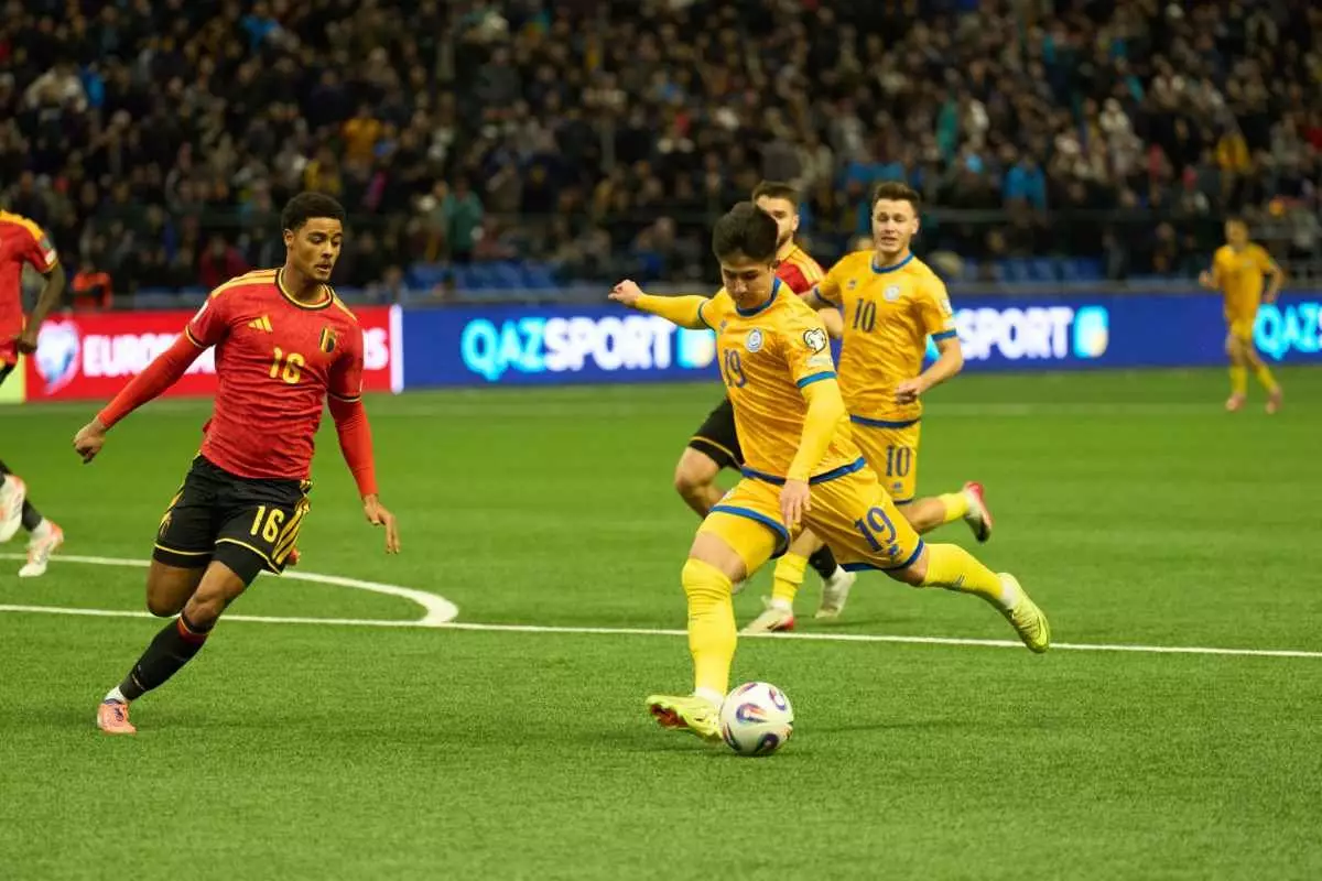 Какое место занимает сборная Казахстана в рейтинге ФИФА