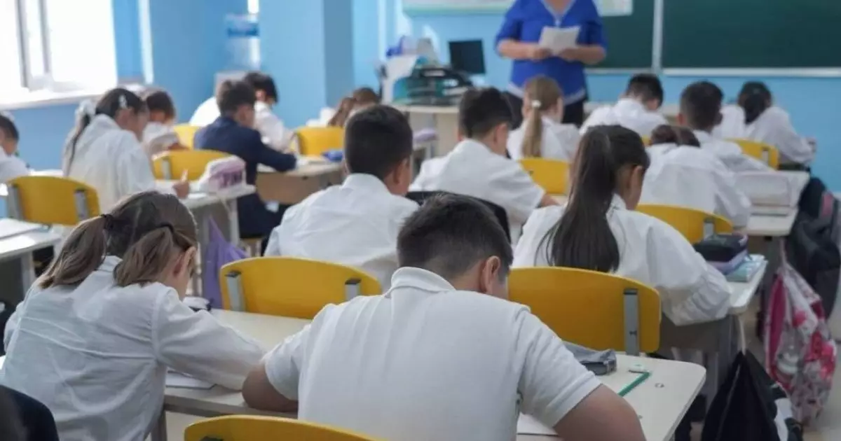  Сүйінші, ағайын! Енді кей мұғалімдердің сағат саны көбейетін болды 