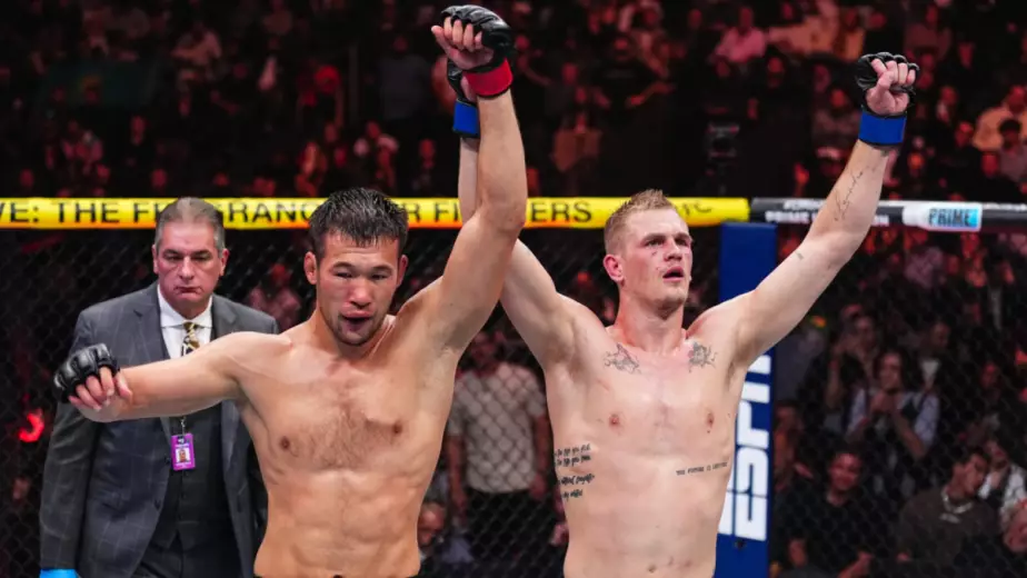 Иан Гэрри: "Я хочу остановить Ислама и затем подраться с Шавкатом"