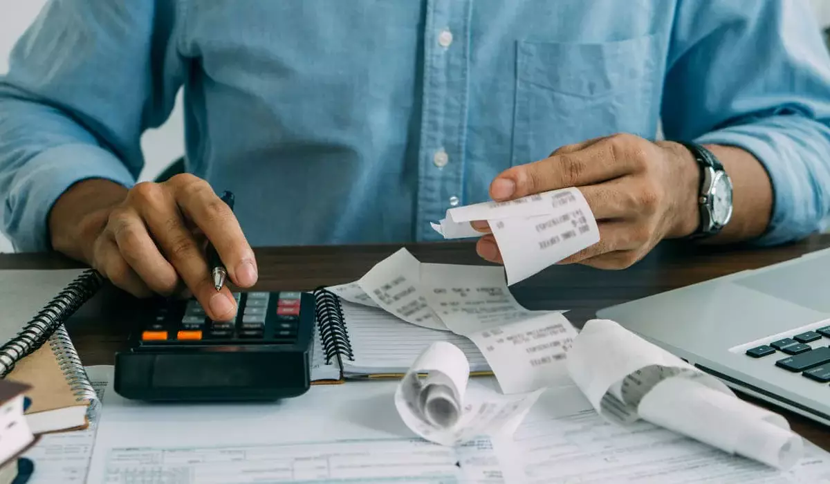 Афера на 71 млрд тенге в Алматы: комиссионные магазины вынуждали жителей переплачивать в 3-5 раз