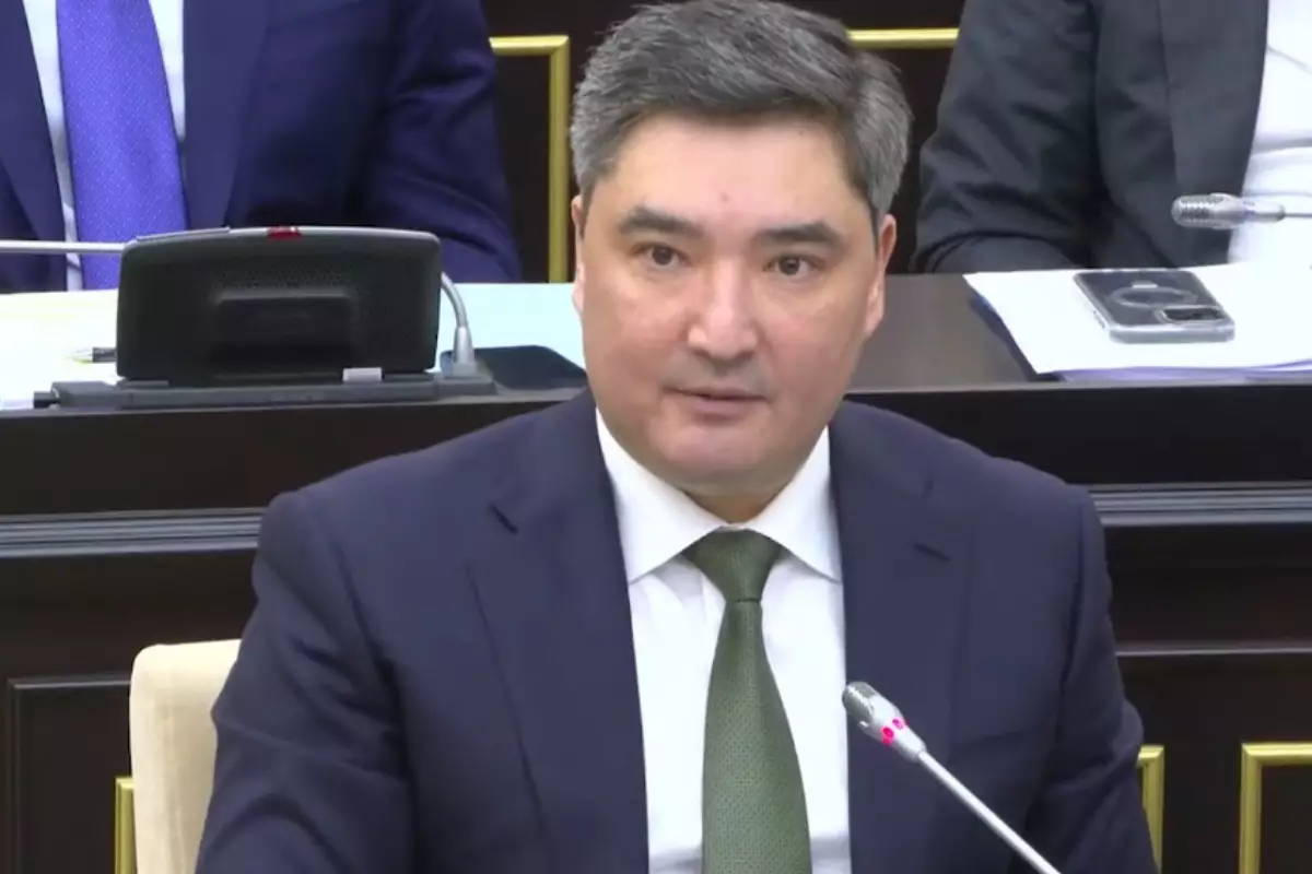 Бектенов: Государство не будет содержать тех, кто способен работать