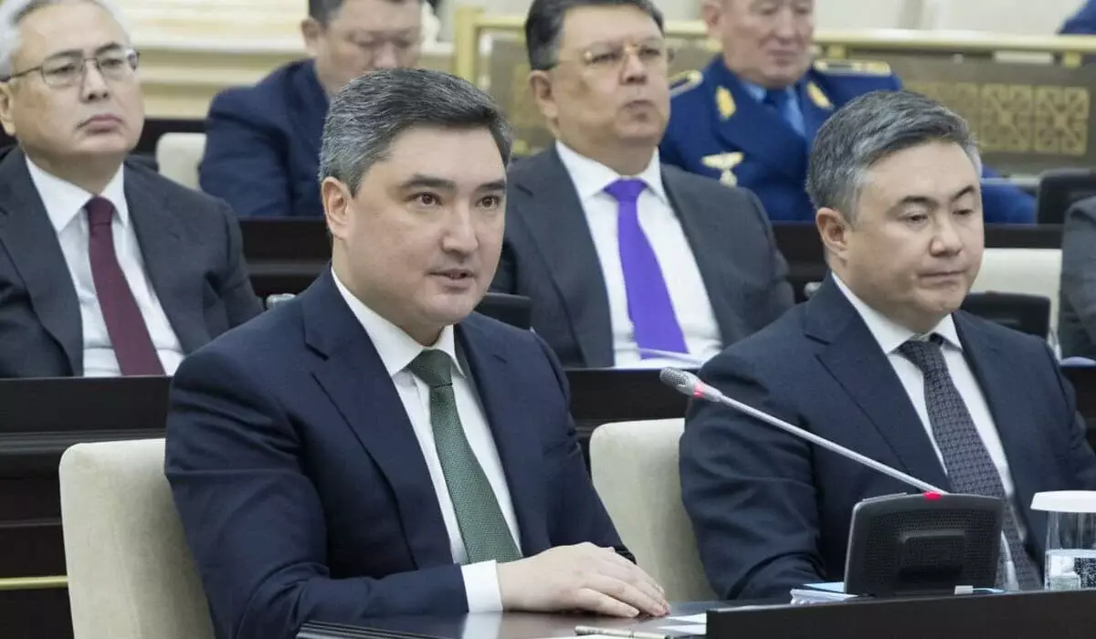 Бектенов: Государство не должно и не будет содержать тех, кто может работать