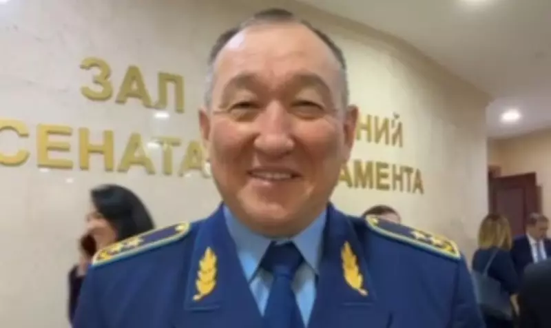 Даурена Косанова рассмешил вопрос о гибели солдат в армии