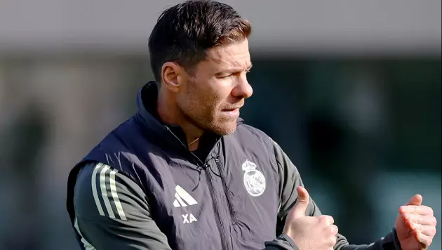 Куртуа рассказал честно о конфликте между Алонсо и футболистами "Реала"