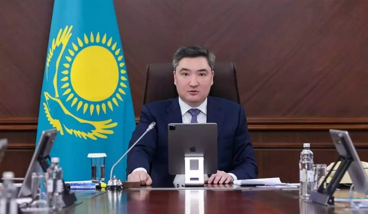 Государство не будет содержать тех, кто способен работать - Бектенов