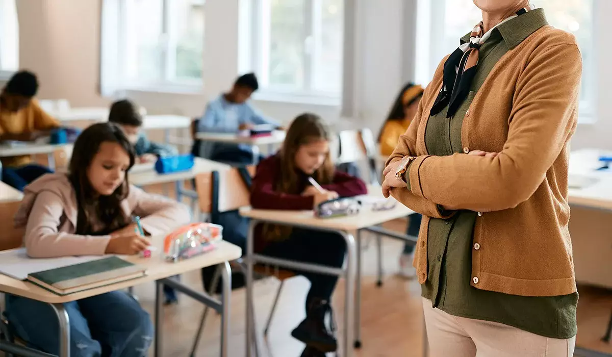 Темірдей тәртіптен «мини-тойға» дейін: ата-аналар жиналысы жылдар бойы қалай өзгерді