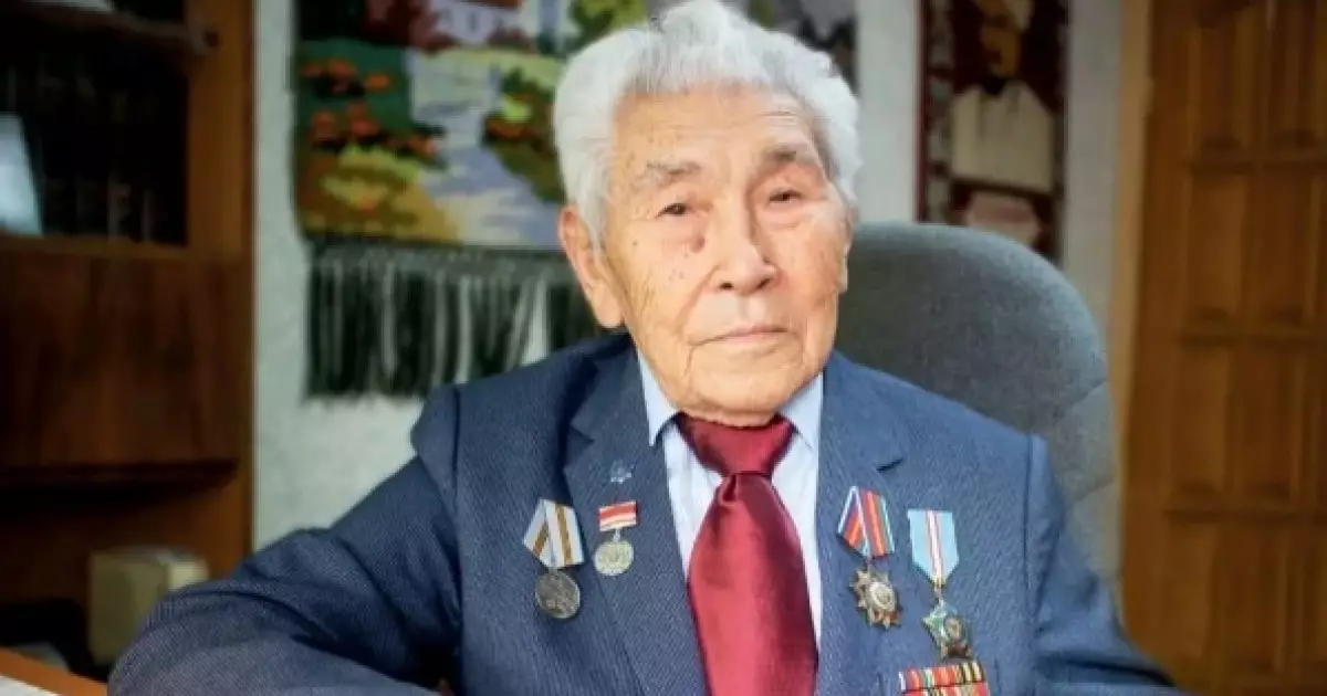   Ғұмырын ұстаздық пен ғылымға арнаған профессор Досмұхамед Кішібекұлы   