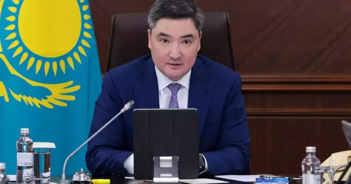  Мемлекет жұмыс істей алатын адамдарды қамқорлығында ұстамауы керек - Бектенов 