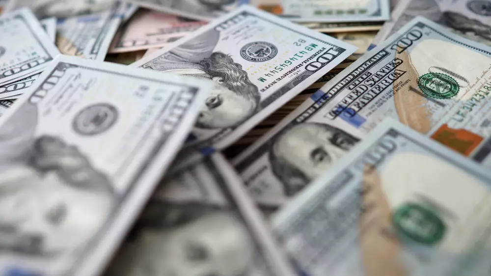 Доллар снова подешевел в Казахстане
