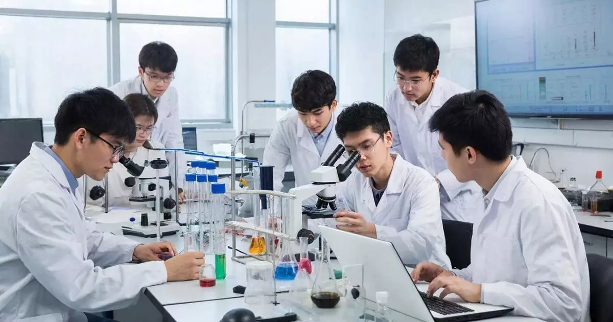  Ғылымға инвестиция: жас ғалымдарды қолдау жүйесі қандай? 