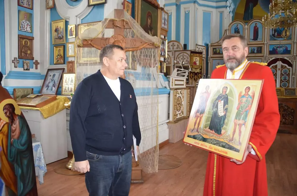 Зачем семья Иакова Скуратова из Казахстана везла в Кяхту икону в человеческий рост.