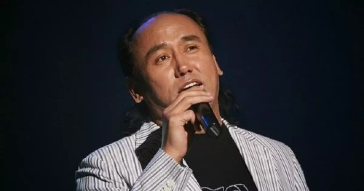  Танымал әнші Сәкен Қалымов отбасындағы сұмдық жайтты айтты (ФОТО) 