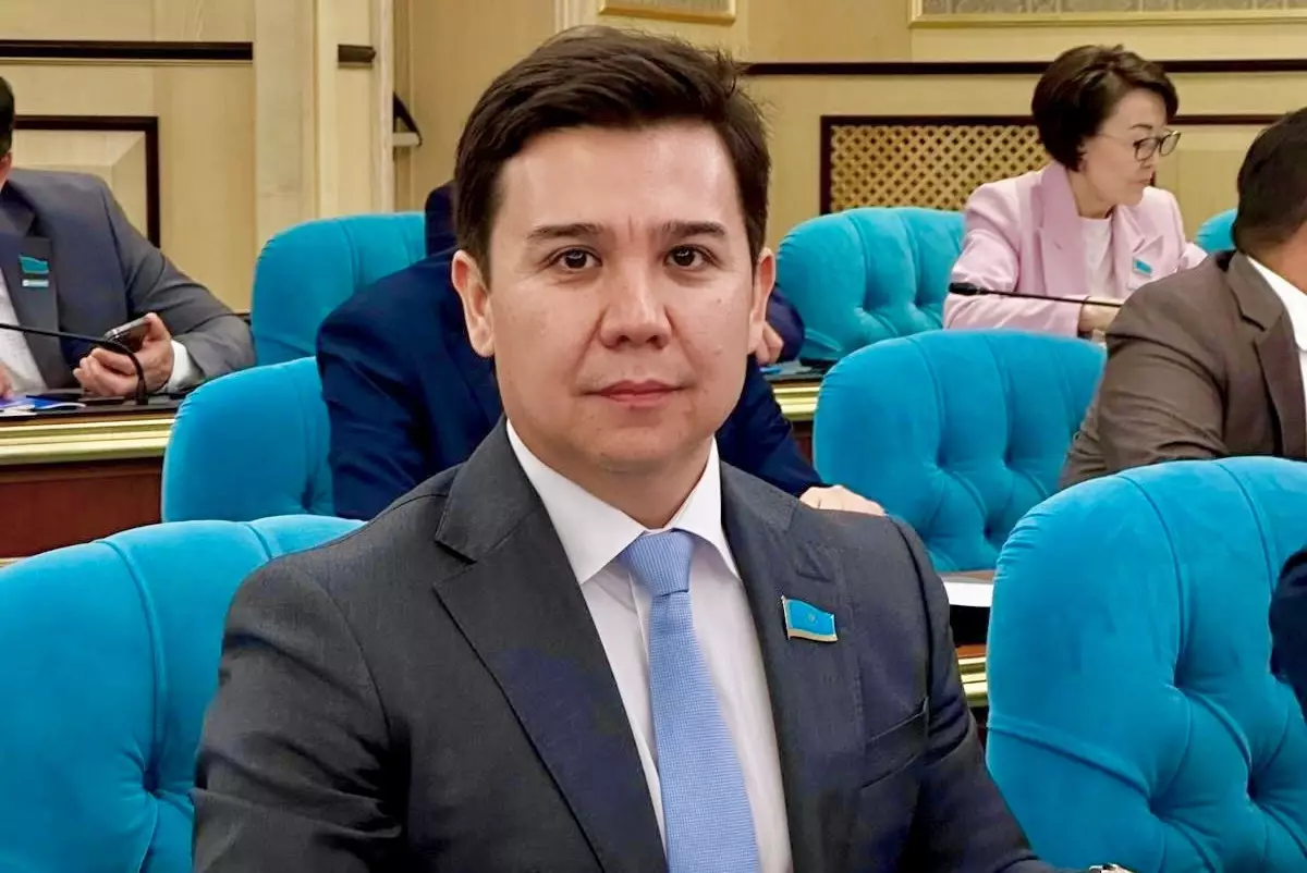 Банкам запретят втягивать родственников в чужие кредиты? Депутат предложил поправку