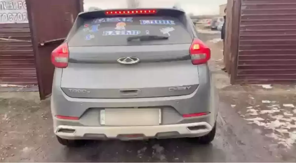 Не успел опомниться: автомобиль казахстанца забрали без предупреждения прямо с улицы - новости на Lada.kz 20.11.2025