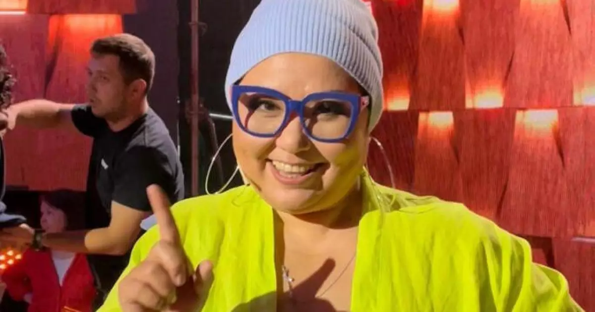   «Осы сәтпен өмір сүруді үйрендім»: қазақстандық әнші қатерлі ісікке шалдыққанын айтты   